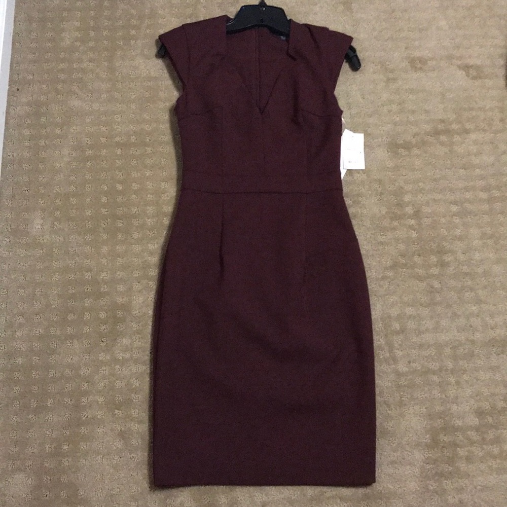 French Connection burgundy dress. Size:2 - Picture 2 of 7